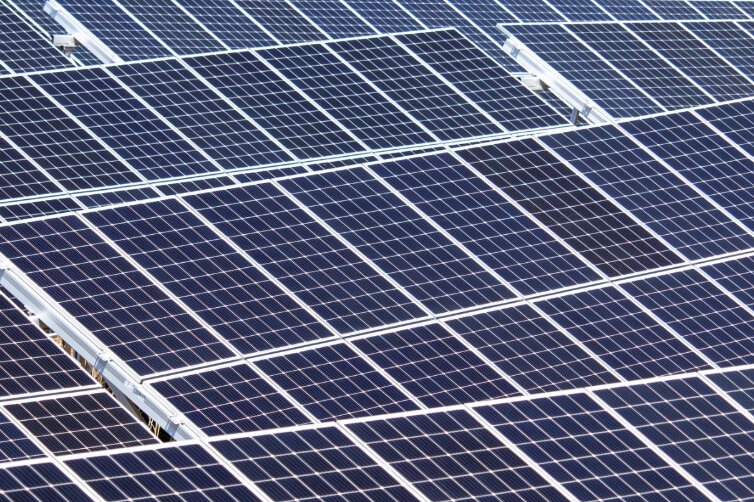 産業用蓄電池とは？