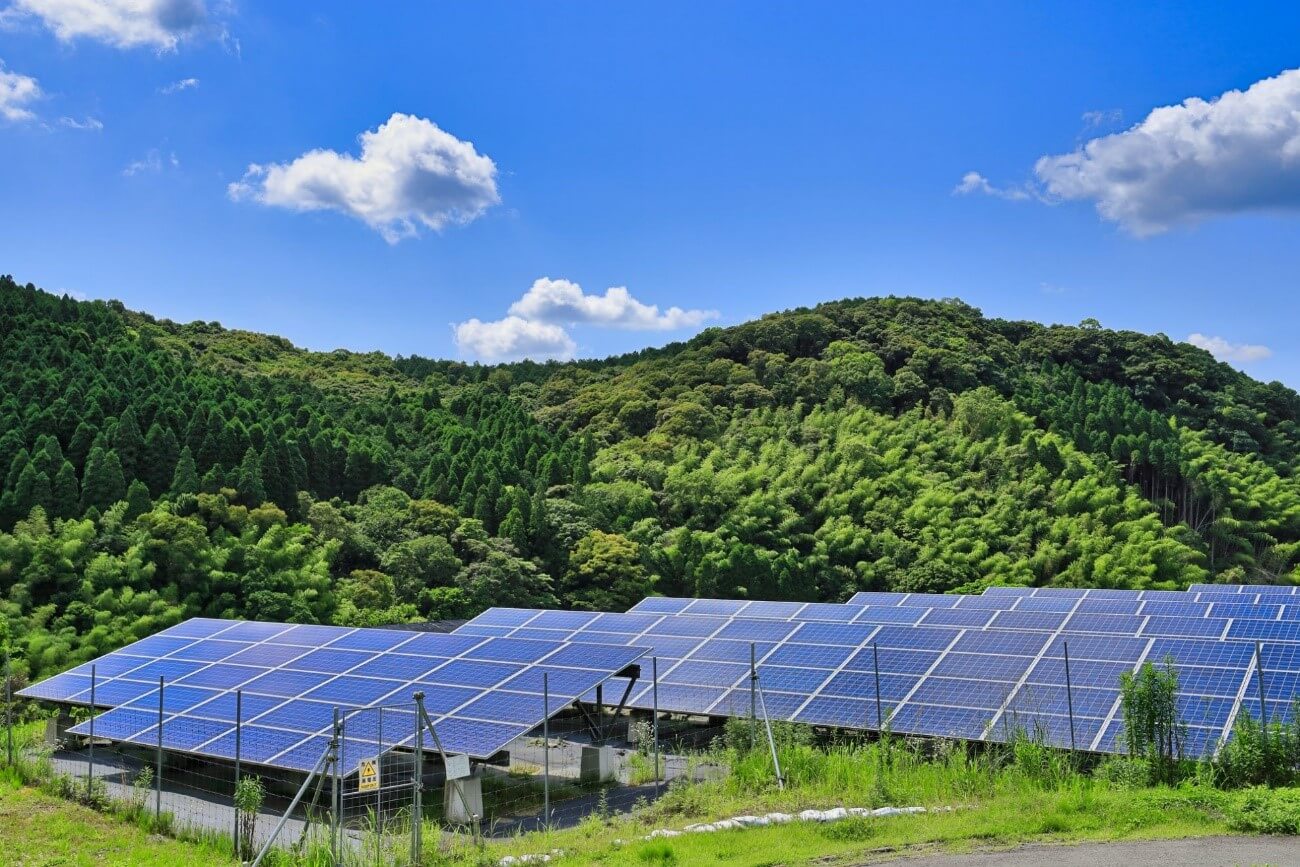 太陽光発電設備の導入で税制措置を受けるには